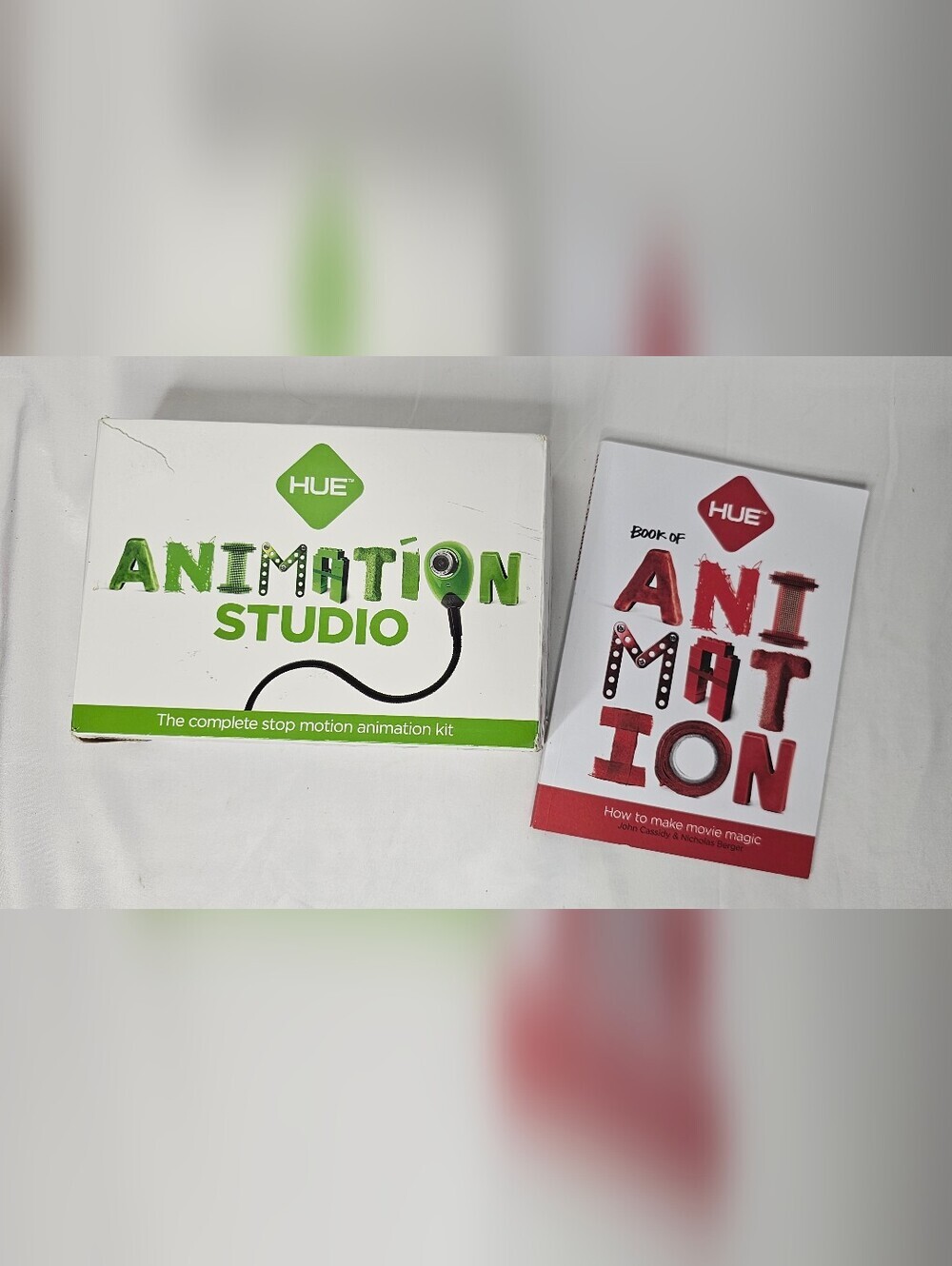 New Open Box HUE Animation Studio: Complete Stop Motion Animation Kit - Picture 2 of 10